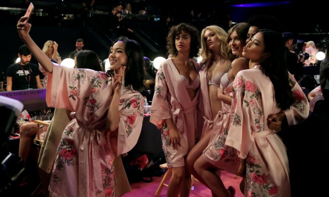 Victoria's Secret, Кэндис Сванепул, виктория секрет, сикрет