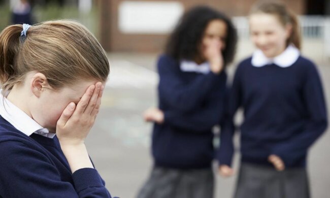 буллинг школа дети