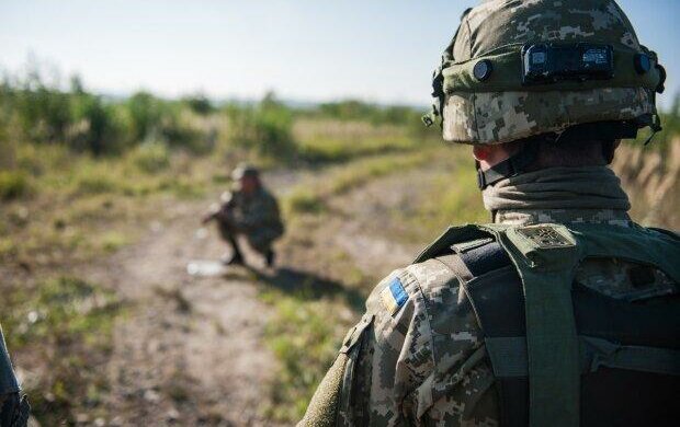 Озвірілі бойовики РФ посилили обстріли: відомо про втрати