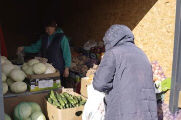 Дефицит продуктов в Киеве