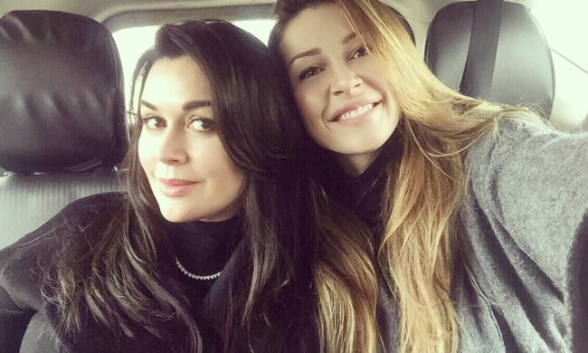 Анастасия Заворотнюк с дочкой Анной