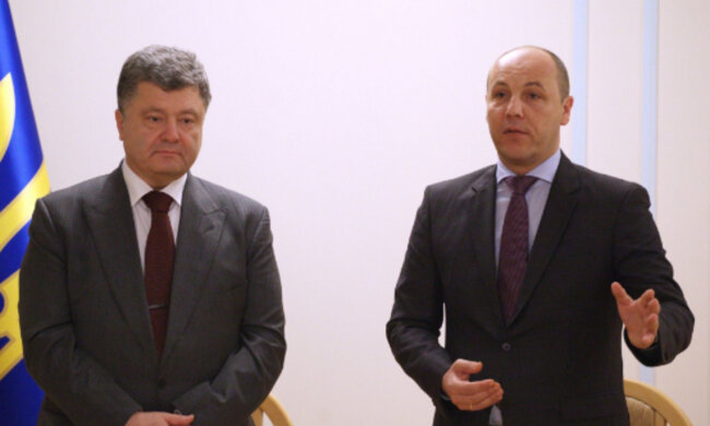 "Все, пропали дети": Порошенко и Парубия готовят для преподавания на телеканалах