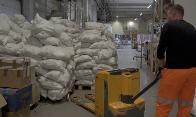 Гуманитарная помощь для пенсионеров в Харьковской области