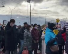 Українці збунтувалися по всій країні, блокуються важливі дороги: кадри того, що відбувається