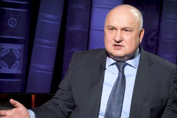 Почему они должны заботиться об Украине, которая позволяет украинский народ грабить, издеваться над народом? - Смешко о помощи НАТО