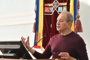 Микола Томенко