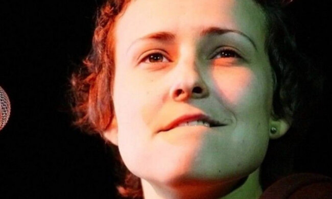 "Он спаситель!": скандальная Чичерина превознесла "победоносное шествие" Путина по Донбассу