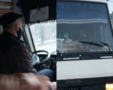 "Щоб я тебе не бачив": неадекватний водій маршрутки накинувся на ветерана АТО, фото