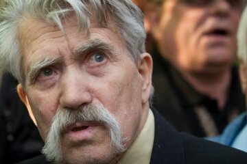 Левко Лукьяненко