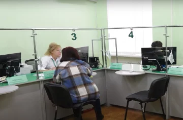 Денежная помощь для пенсионеров в Запорожье