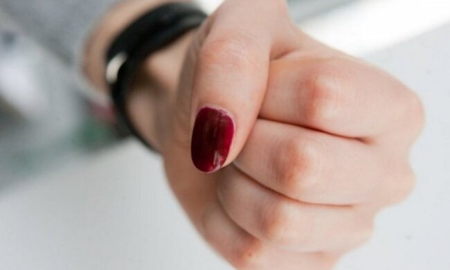 Стерилизовать, чтобы не размножались: подробности зверского избиения подростка