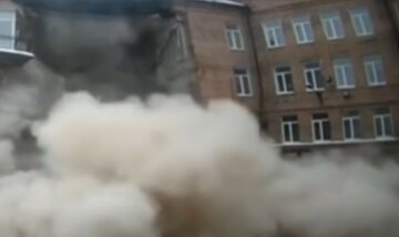 Момент обвалу будівлі в Харкові потрапив на відео: "зайнялися будівництвом самовільно"