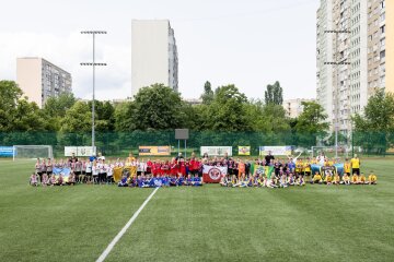 Детство на футбольном поле: в Киеве прошел турнир Favbet Foundation Cup