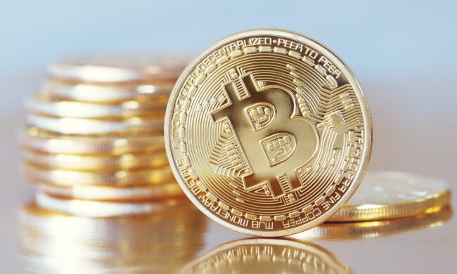 курс биткоина , криптовалюта, майнинг