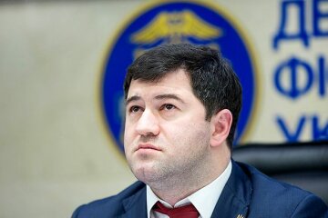 Роман Насиров