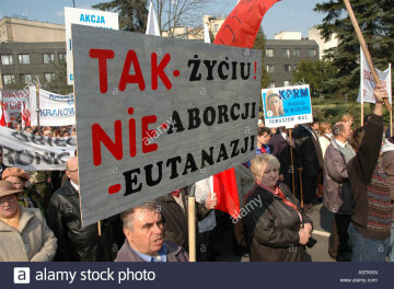 anti-abortion-demonstration-in-warsaw-poland-yes-for-life-no-for-abortion-A97KKN
