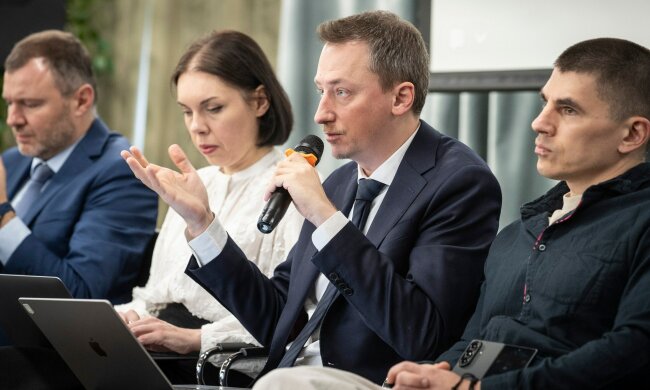 Министр Алексей Соболев