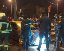 "Люди не смогли выбраться и сгорели заживо в авто": видео и все детали трагедии в Одессе