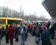 Киев сковал транспортный коллапс: какие рейсы отменены, подробности