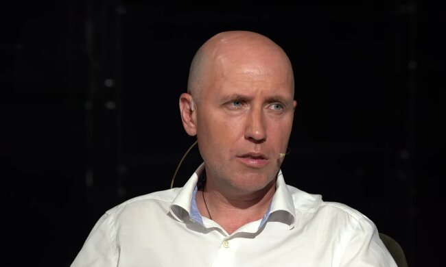 Політолог Руслан Бізяєв пояснив, що наступні кадрові ротації торкнуться Кабміну