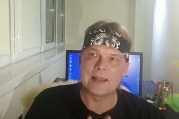 "Будет очень сложно": астролог рассказал, какие неприятности ждут человечество в последние месяцы 2020 года