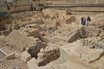 В Израиле нашли печать «бизнесвумен» 2500-летней давности (фото)