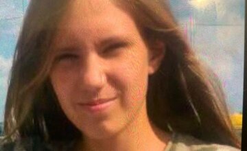 В Киеве пропала без вести 15-летняя девушка: фото и особые приметы