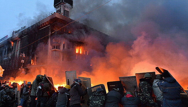 140219114648_maidan_19feb2014_976x549_afp