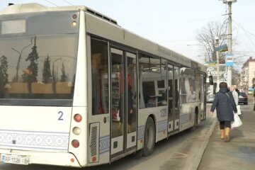 Новый график движения транспорта в Запорожье