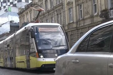 Обмеження руху транспорту у Львівській області