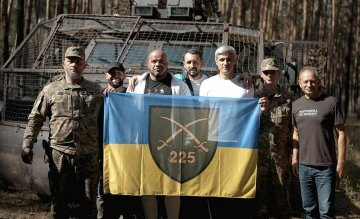 Фонд «Надія», Валерій Дубіль та Микола Томенко разом з Антоном Бахуром та Романом Хохловим доставили на схід РЕБи, засоби живлення та звʼязку