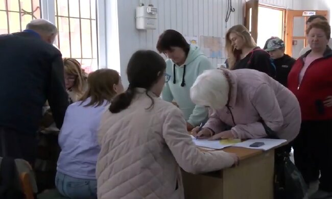 Безкоштовні продукти для ВПО у Кривому Розі: де можна отримати гуманітарну допомогу