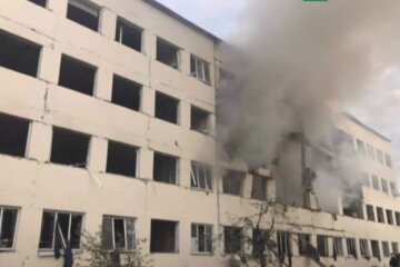 Оккупанты ракетами ударили по учебному центру ВСУ, жертв десятки: "К сожалению, под обломками обнаружено..."