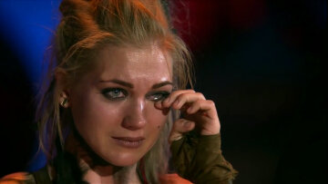 Христина Асмус плаче після постільної сцени: "Забудьте, що я дружина Гаріка", відео