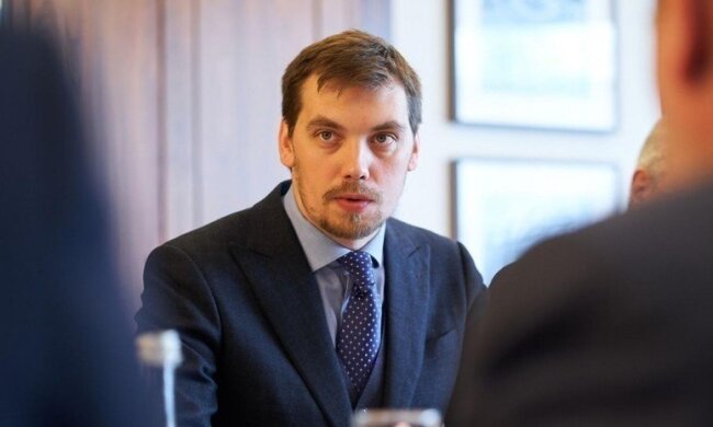 "Багаті" українці спустили на землю Гончарука після скандальної заяви: "прокинься вже"