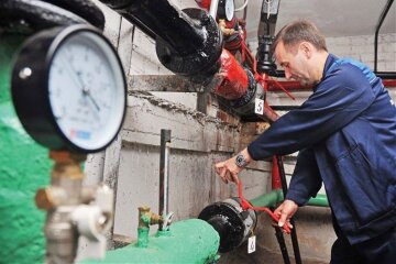 "Будинки опалюватися не будуть": тисячі сімей на Дніпропетровщині залишаться без тепла