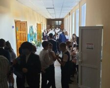 Як пройдуть випускні та лінійки в одеських школах: батьків засмутили