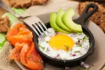Топ-5 продуктов, которые нельзя мыть: эксперты заявили об опасности