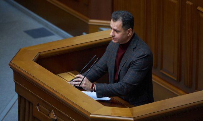 ПДВ на продукти харчування потрібно знизити, – Тарас Батенко