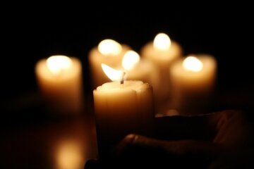 свечи траур