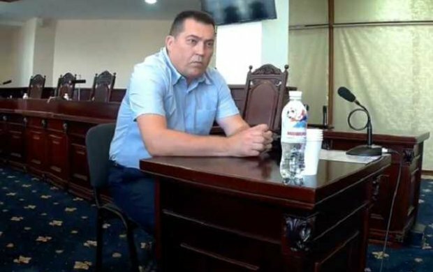 Суддя Подільського районного суду міста Києва Юрій Зубець приховав злочини проти Майдану
