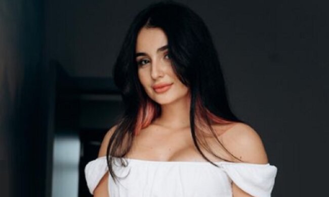 Анна Тринчер