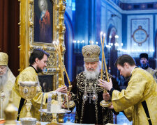 Митрополит Онуфрий поздравил Патриарха Кирилла с 12-летием интронизации