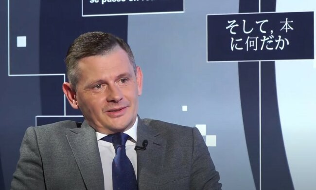 Сам по себе олигархат, он начинается с органов местного самоуправления, - Александр Антонюк