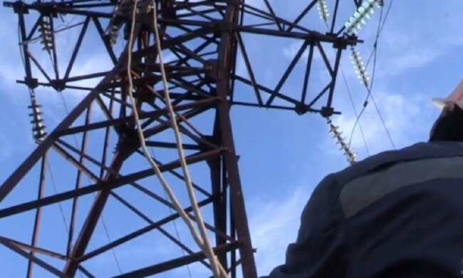 Графіки відключення світла в Дніпропетровській області на 10 грудня