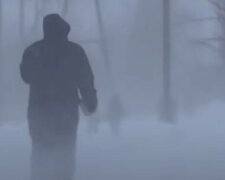 Негода розбушувалася на Одещині, зроблено попередження про небезпеку: "Перечекайте вдома"