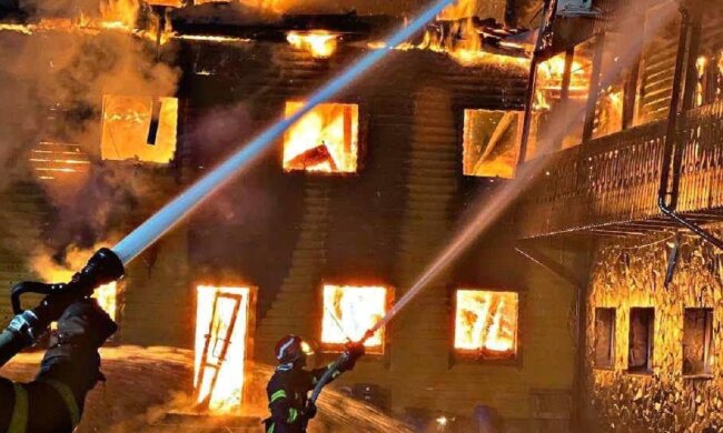 Страшна пожежа в комплексі відпочинку на Франківщині: проживали майже 150 дітей