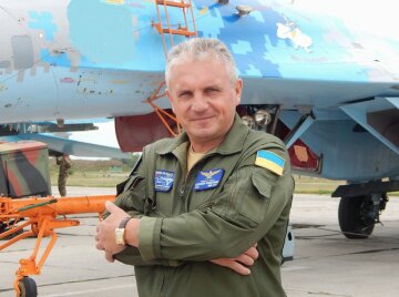 Одним из первых взял на себя удар: годовщина трагедии с легендарным украинским пилотом