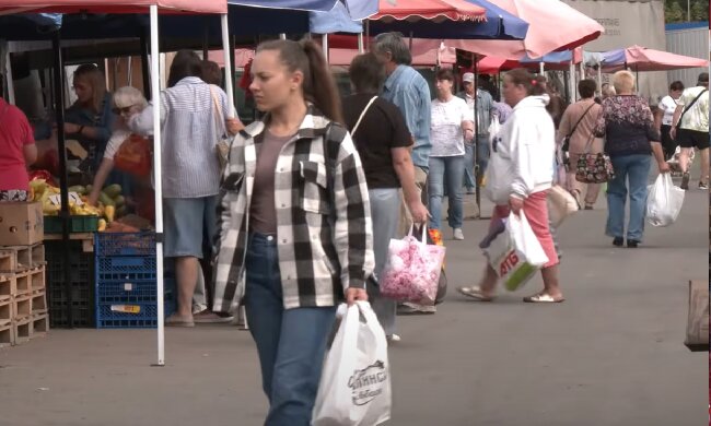 Дефіцит продуктів у Полтавській області