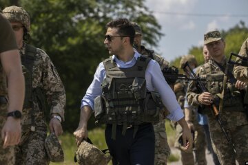 759aadad0dd95b98a71049366cb2bdde